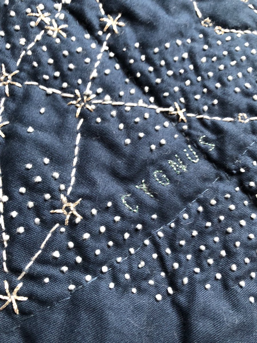 Penchant4Words's tweet image. Today’s #tbt quilt is a wall hanging I made while pregnant with #TinyCraig. I’ve always loved the stars and her nursery is decorated with old astronomy charts and vintage nautical maps! 
#sewfun #quilting #embroidery #acreativelife @HapticLab #starquilt