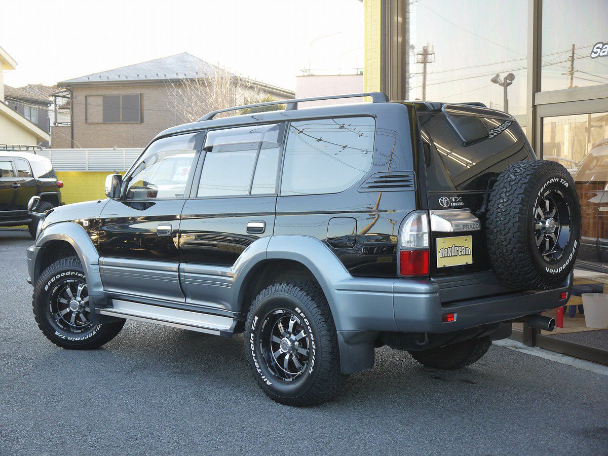 ランクル専門flexdreamさいたま北 H14 ランクル95プラド 純正黒 バンパーガードのご紹介 希少な最終型 Mkw Mk36ダイアカットブラック Bf Goodrich Atタイヤ ベージュ内装 最終型にのみ設定されているエクセーヌ生地のシートが特別感があります 追加