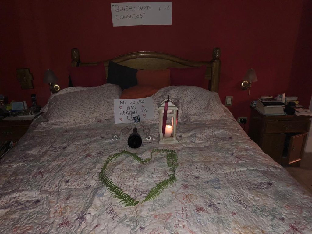 chachimorales10's tweet photo. Mis viejos se fueron a una cena por san Valentín y todo como me quede en mi casa porque no me quiere nadie les prepare la noche❤️ les toco un hijo Virgen pero piola https://t.co/QK33tpsCI6