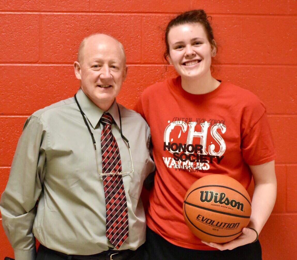 coach_dotson's tweet photo. Congratulations to Dee Cvetnich for becoming Central’s fifth 1000 point scorer tonight! https://t.co/McDzsjl9ax