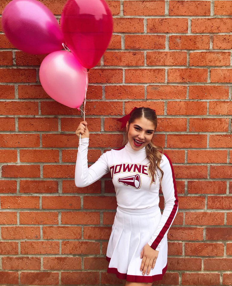 downey_cheerleading tweet media