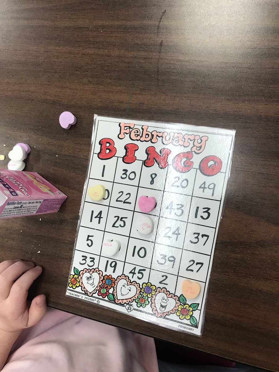 MsMollyMckenzie's tweet photo. Such a happy Valentines in kindergarten today!! We made goodie bags, ice cream sundaes, and candy bingo💕💛 https://t.co/eIj5Xz27wm