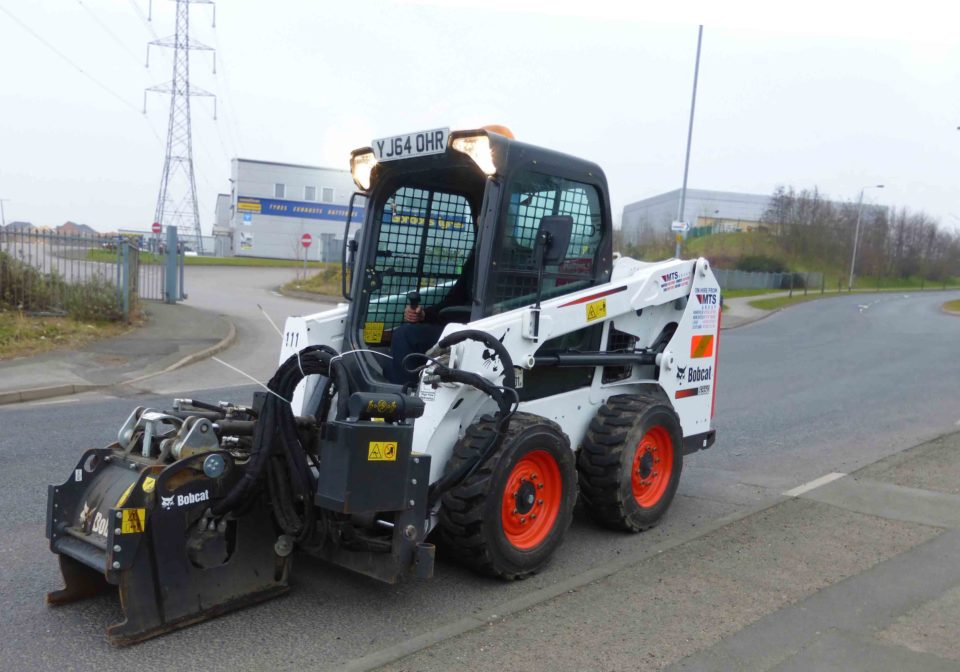 mtsplant's tweet photo. Tackle your next surfacing project with the Bobcat Planer attachment and save time and reduce costs when you hire from MTS Plant. Click to learn more.
#MTSPlant #attachments #planer
https://t.co/kUCvk9rJrk https://t.co/8UHzyzA82y