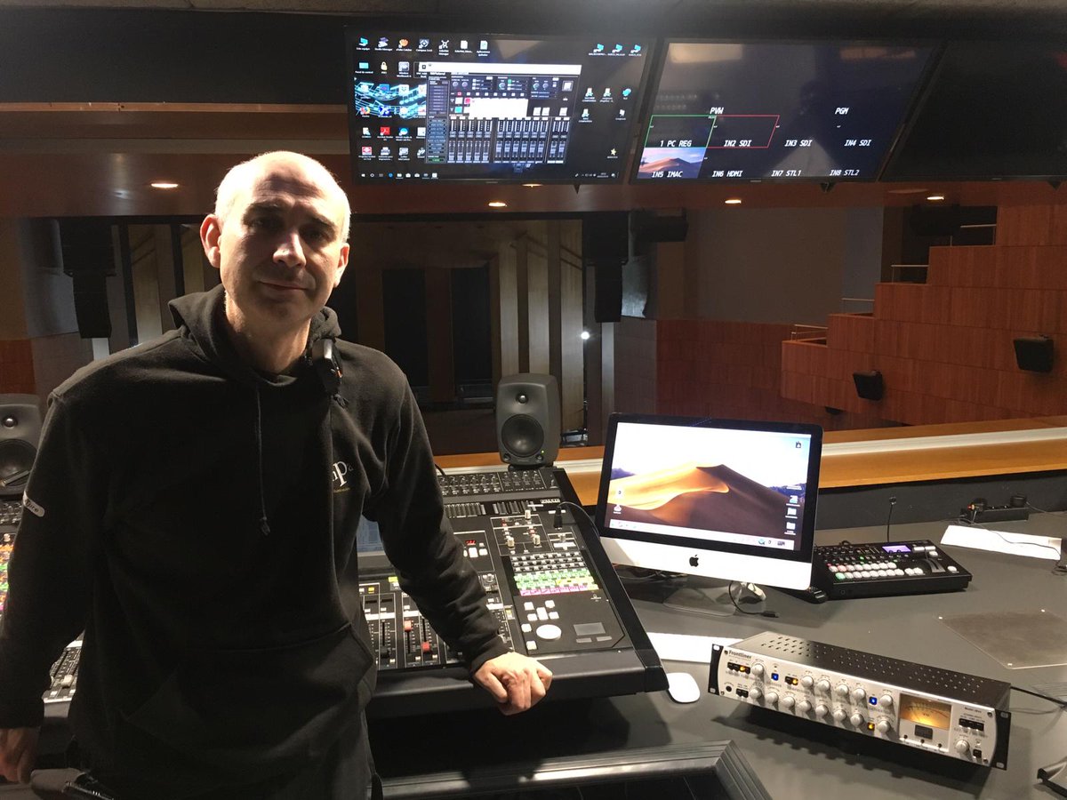 spltweets's tweet photo. #splFrontliner at @rampahuesca in Huesca, Spain 🇪🇸
“The Frontliner gives me something no console on the market is able to give: Transparency, exquisite presence, the warmth of the tube and an extremely harmonic EQ.” Leonardo "Pito“ Bitrian
#Preamp #DeEsser #EQ #Compressor 🎶 https://t.co/Fx4O5Ccadz