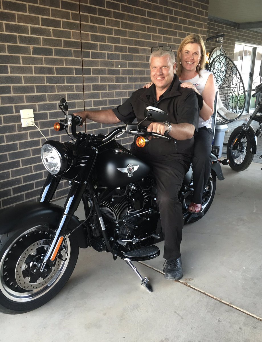 mpoole_min's tweet photo. With both daughters now set up in their own houses, it’s time for Rodney &amp; I to move home to Ouyen. We‘ve loved our 13 years in Mildura, very grateful for all the friends &amp; memories made here 🏠💕 https://t.co/a4elhFerDb