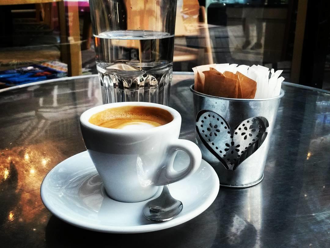 artofcoffeedub's tweet photo. Is it us or does coffee just taste better on a Friday? 
[📸: @debby.gram] https://t.co/LTyI69BiZ4