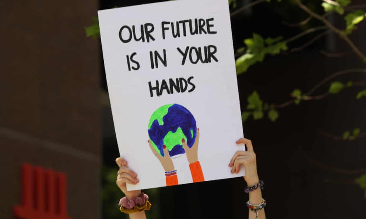 tveitdal's tweet photo. Rosie Smart-Knight: I am taking part in the school climate strike. It’s the only power I have
https://t.co/6BiUwXQ4A5
Today, thousands of students like me will leave the classroom – and make those in charge listen to us on climate change https://t.co/09nFcpv3e0