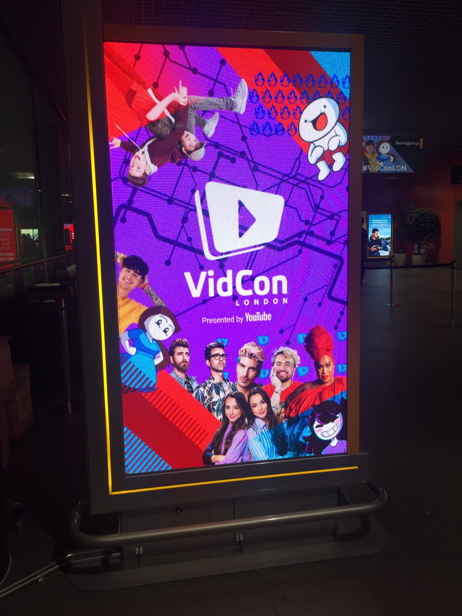 SammmmmyM's tweet photo. Ok I may have accidentally gotten on the wrong train by accident but I’m here!! Ready for the first panel on VR, AR and 360! #VidconLDN https://t.co/MYqw1kC8Ho