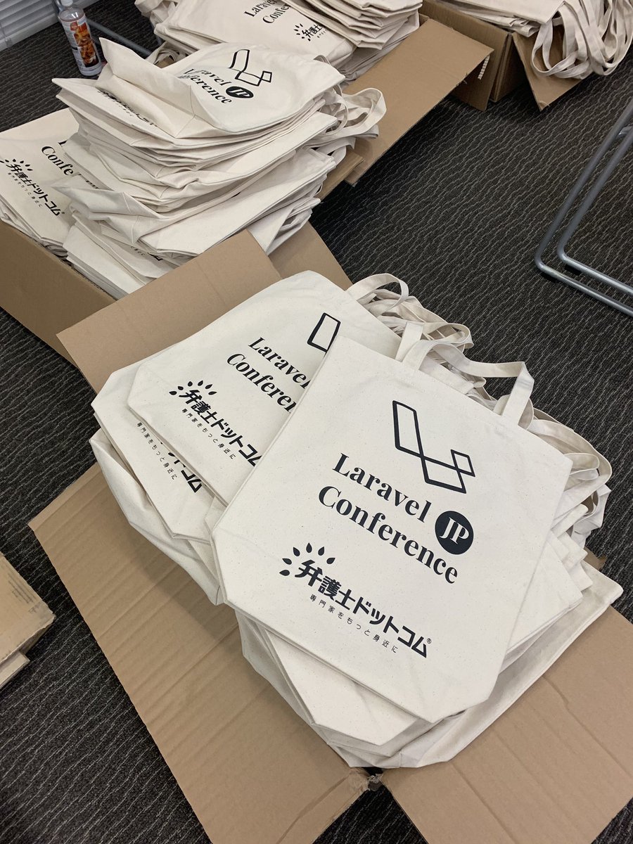 ex_takezawa's tweet image. おっ #laraveljpcon