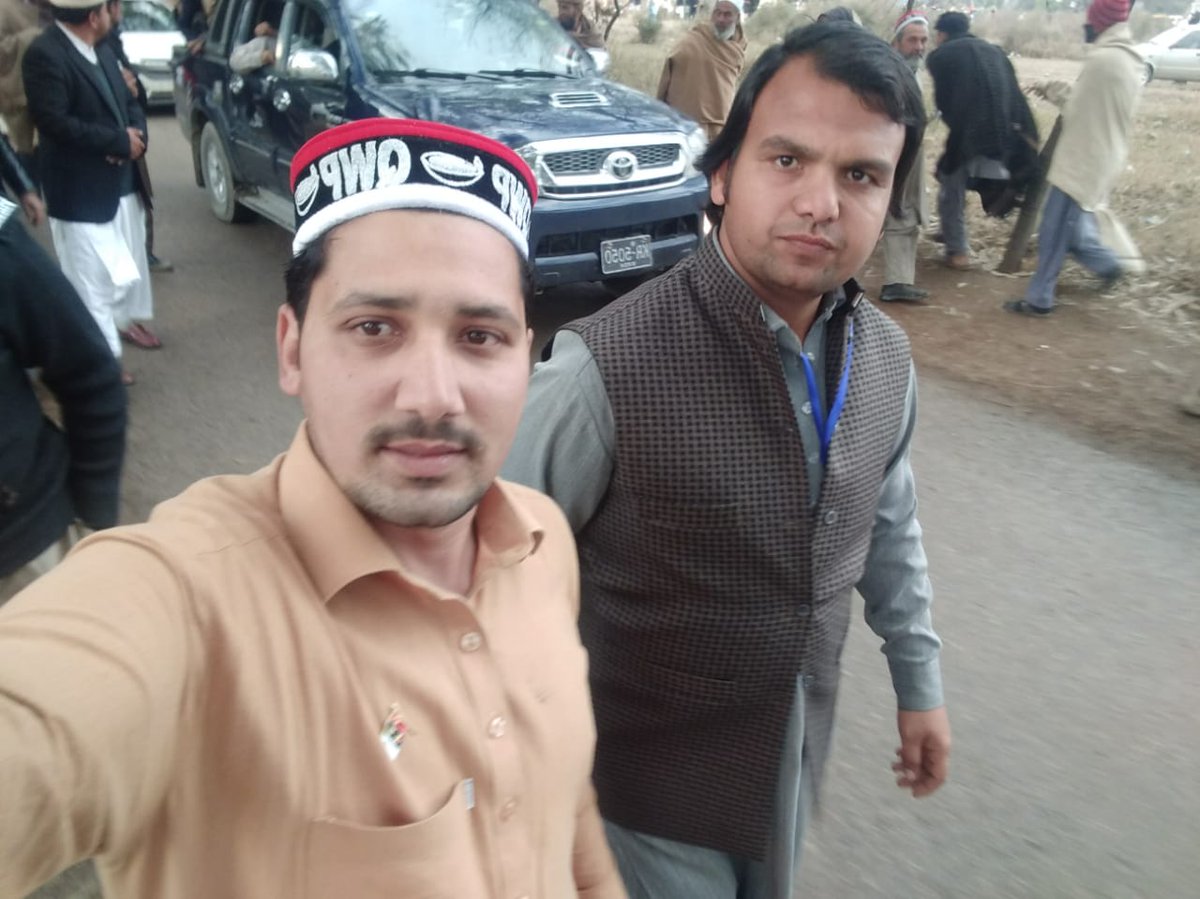 QWP_PK's tweet photo. شہید وطن حیات محمد خان شیرپاؤ کی 44 ویں برسی تجدید عہد کا دن
شرکاء کی کچھ یادیں
#RiseofQWP
#HayatSherpaoAnniversary2019
#13thFeb2019
#WatanKorSherpao
@Muhamma49646148 https://t.co/laKOf55LtX