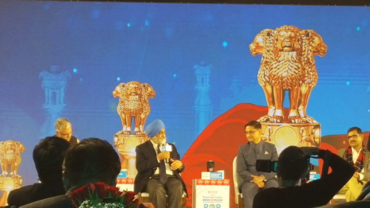 ArpitaKuila's tweet photo. When economists, thinkers and policy makers come together for a discussion it is bound to be riveting! The grand finale session yesterday. #BTMindrush19 @IndiaToday @BT_India https://t.co/j630ZslPSl