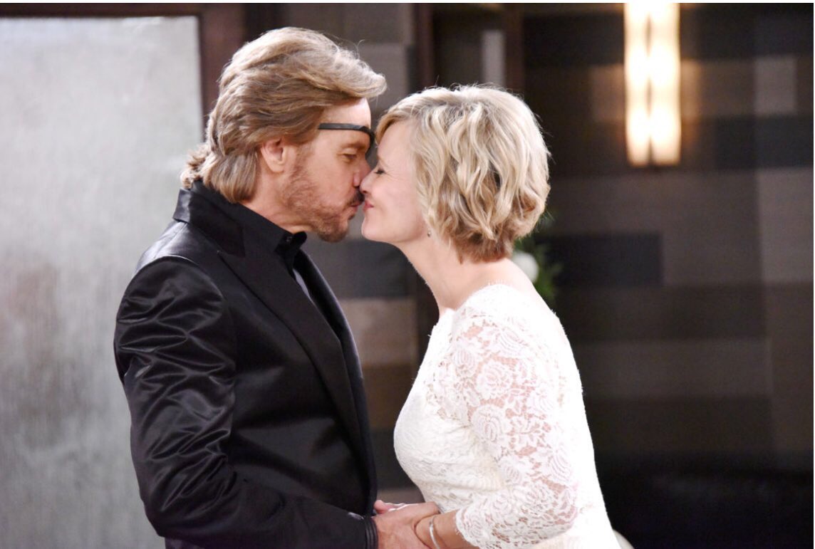 nicholsevansfan's tweet image. Happy Anniversary to a couple who captured my heart 33 years ago and never let go. #PatchandKaylaForever #BringPatchBack #days Their love will never die&amp;amp;neither will our love for them @nbcdays @greg_meng #valentinesday