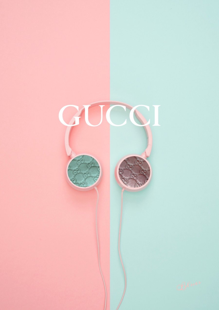 Funcy Art Al Twitter Gucci Ggキャンバス 色使いが大人可愛い あのグッチの特徴でもある ダブルgがヘッドフォン部分に オシャレで素敵なアートをあなたの部屋に飾ってみてください ヘッドホン 音楽 ミュージック インテリア アート ポスター 大人