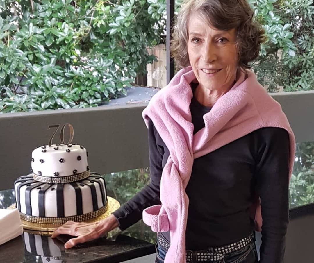 Real7deLaan's tweet photo. Annelisa, you are described as a generous friend and colleague who always remembers others. You have a solid work ethic and a hilarious sense of humor. Our warmest wishes on your 70th birthday, may you be blessed with love and peace in abundance.
#birthday #AnnelisaWeiland #Hilda https://t.co/qdXT2NKXHC