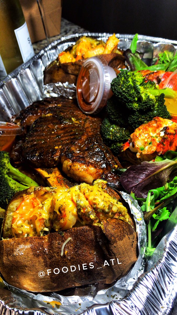 Cremedelaslim_'s tweet photo. Hope you had an amazing Valentineβs Day!
#SupportBlackBusinesses #BlackFemaleEntrepreneur #BlackChefs #Atlanta #NewYork #Miami #FoodPorn #FoodGasm #FoodPhotography #Cookipage #PersonalChef #MealPrep #Foodies #AtlantaEats https://t.co/cybuj91oqG