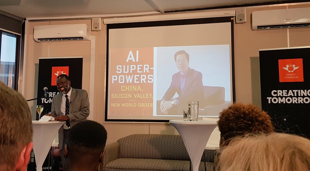 Sim_Carter's tweet photo. "4IR requires creativity, and creativity requires us to think like children." ~ UJ's Vice-Chancellor, Prof Marwala, on insatiable curiosity and the importance of always asking questions. Curiosity breeds creativity, never lose that childlike wonder! 💡 #VCReadingGroup #UJLibrary https://t.co/2bebzIeFuz
