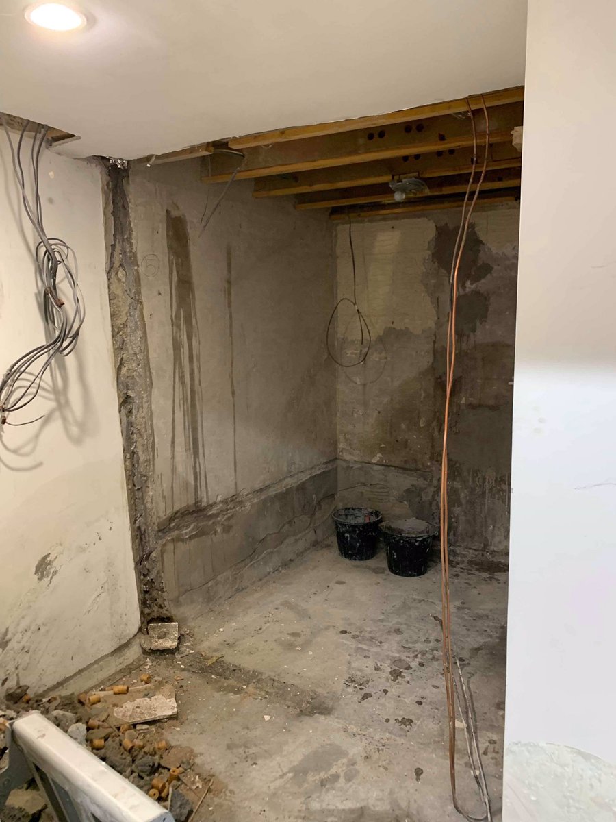 Now you see a wall...
Now you don’t...
Our lovely clients have trusted us to help them make their bathroom bigger and we can usually suggest some smashing changes🤔
Watch this space for the end result!