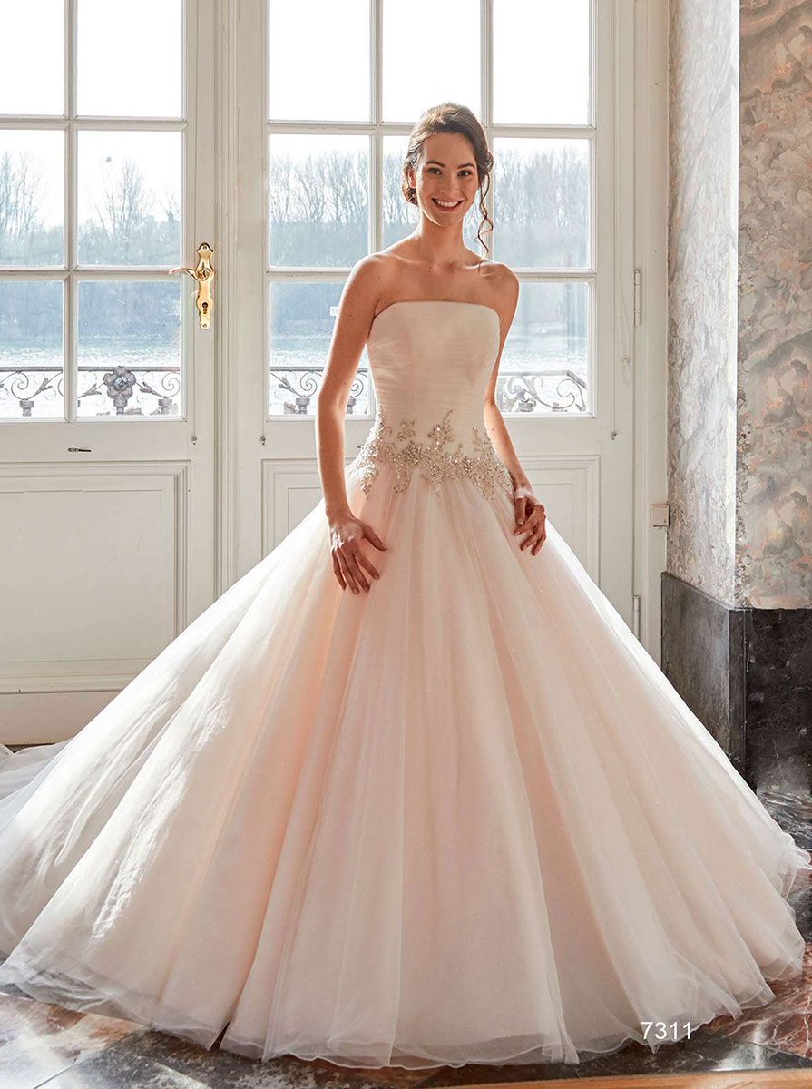 Strapless ballgown with glitter in the tulle - what's not to love?! #wedding #bridetobe #FridayMotivation