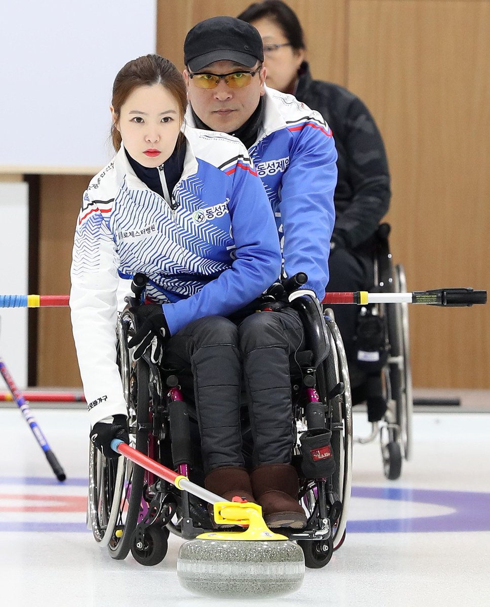 kosadpr's tweet image. [2월 15일 휠체어컬링 서울 vs 경기]

#전국장애인동계체육대회 #장애인체전 #장애인체육 #동계체전 #장애인스포츠 #휠체어컬링 #서울 #경기
#장애인스포츠의_모든것 @kpcsports 

자세한 경기 결과는 대회 홈페이지에서 확인가능합니다^^
16thwinter.koreanpc.kr