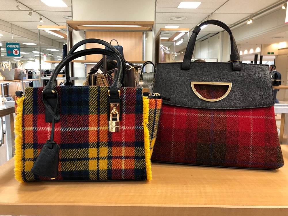 大丸札幌店 サマンサタバサ スペシャルセール 2 18 月 まで7階 催事場で開催中です サマンサブランドのバッグ 小物 ジュエリーがおトクに勢ぞろいしています ぜひ 店頭でお気に入りを見つけてくださいね 最終日は午後6時閉場 サマンサ