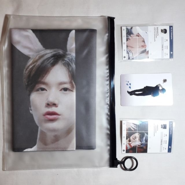 deeearmoon's tweet photo. Hi czennies! I'm selling Sentimental Fly 1st edition of TEN's Concert Banner for ₱500. Get it on Shopee now! Please dm me fpr inquiries or concerns.  https://t.co/y7be3kBZ5p #ShopeePH https://t.co/pNdLtJQ6QC