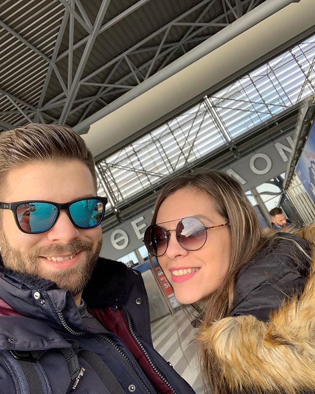 n1ckstrat's tweet photo. Πιλότε πέτα καλά! #meandher #ontheroadagain #berlin🇩🇪 https://t.co/C5FvjJ6EeM https://t.co/pucAu7LAbu