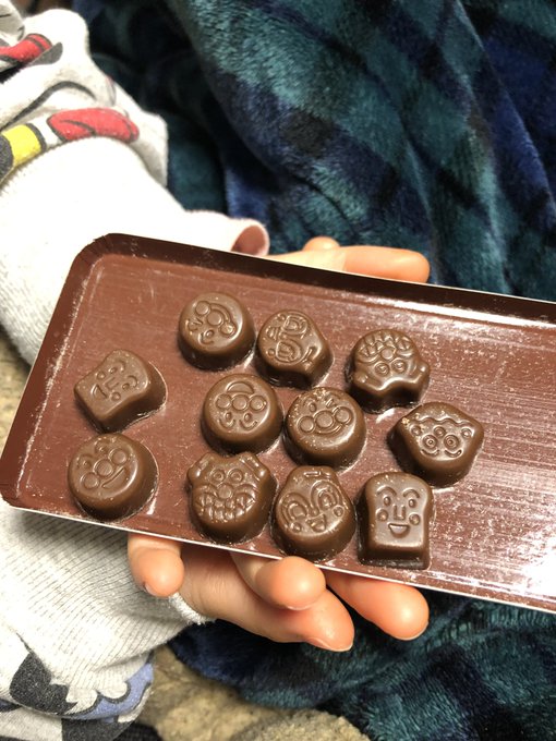 アンパンマンチョコのtwitterイラスト検索結果