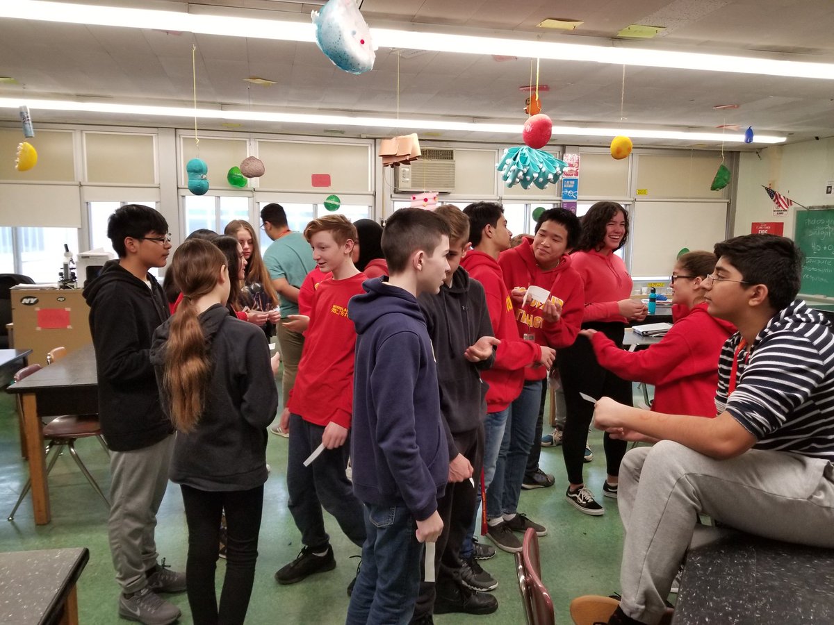 A. Dervisi tweet media