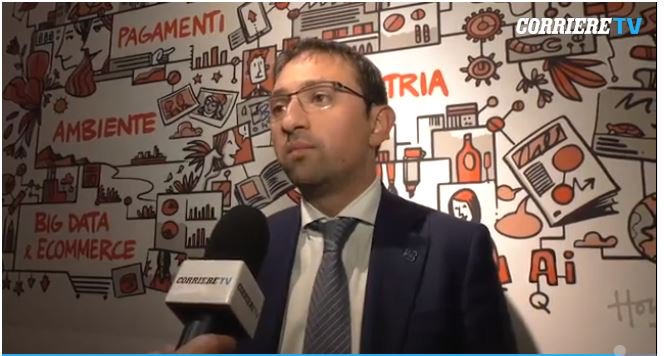 franciungaro's tweet photo. #Industria e servizi, la centralità dei #bigdata 
https://t.co/gbrdrdGHH6 non solo informazioni ma la base per studiare #nuove #interfacce tra uomo e ambiente. La #sostenibilità nella #tecnologia. https://t.co/FM59Vj7Ee9