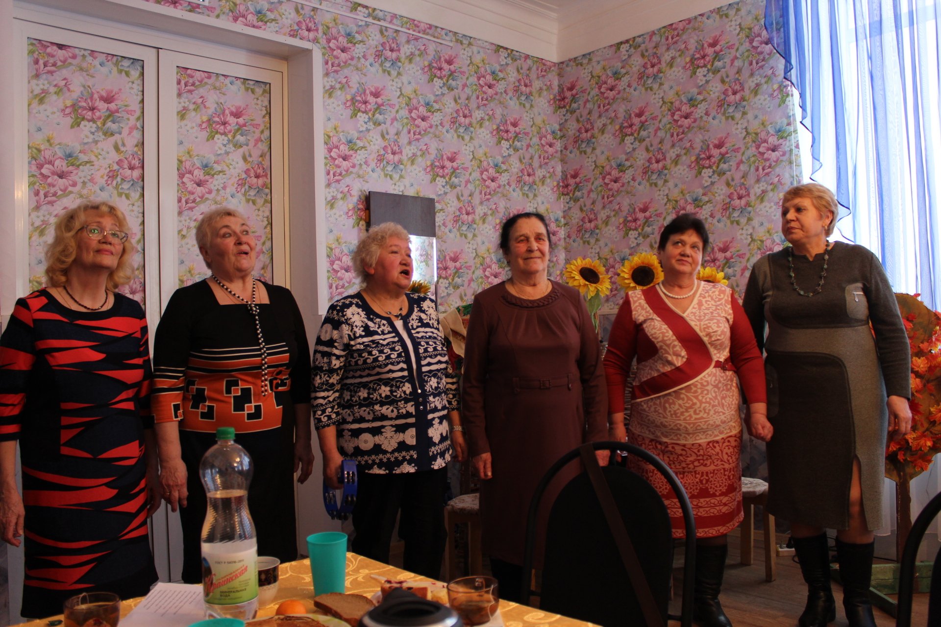 Посиделки у плены клуба quot