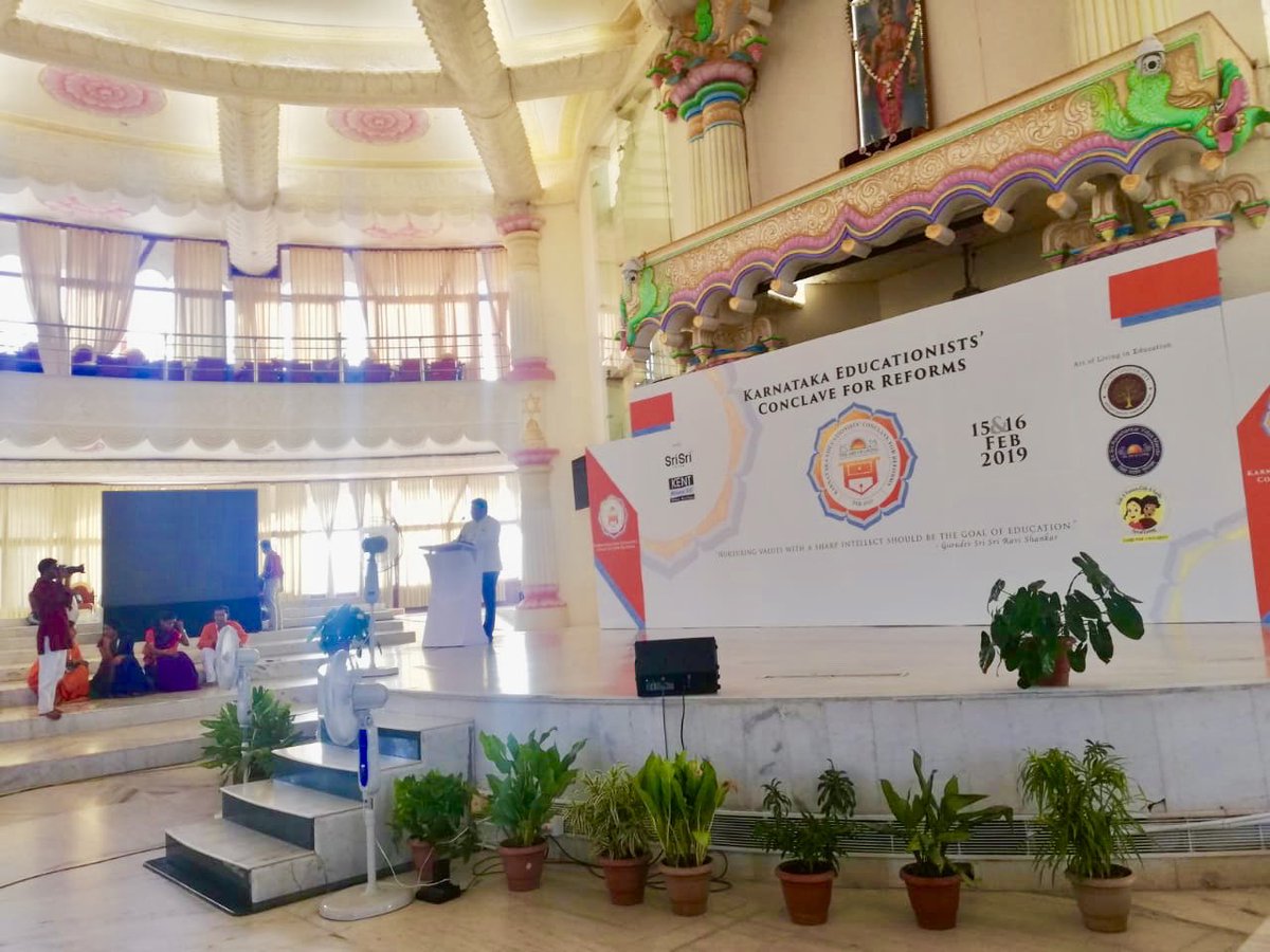 Drharimaram's tweet photo. Pleasure to be a speaker at #artofliving Karnataka Educationists Conclave for Reforms . Remembering the Honour received from Sri Sri Gurudev @visiondigitalin #providingdigitalskillstoall @ICBSindia @ArtofLiving @SriSri https://t.co/c09NcFAzNH