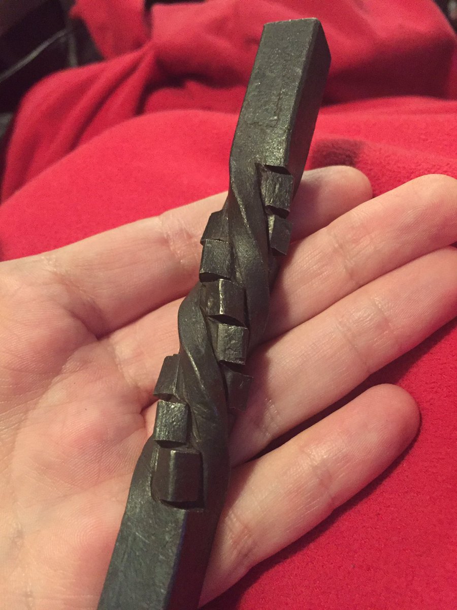 An experiment in handle design handmade by one of our social night regulars. Too pointy for gripping or just pointy enough? ☺️