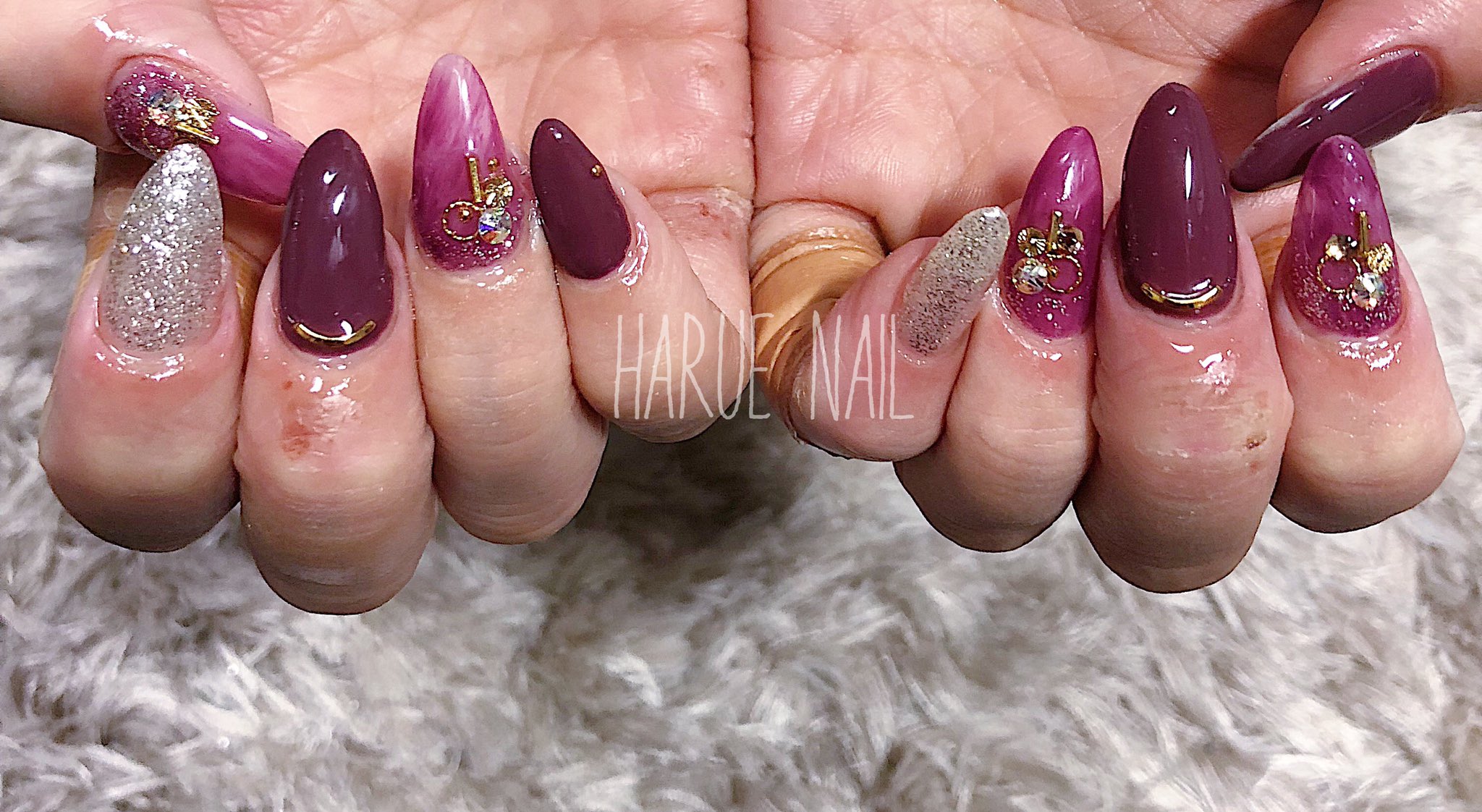 Harue ロングネイル フットネイル ネイルデザイン ネイルアート ネイル 冬ネイル スカルプネイル 派手ネイル ちぐはぐネイル レオパードネイル べっ甲ネイル ラメグラデーション T Co Ekqxm9jzob Twitter