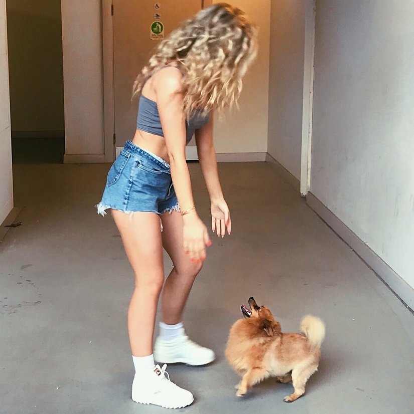 PerrieAndHachi's tweet image. "My bestest friend in the entire world" 

@LittleMix #BRITVIDLITTLEMIX