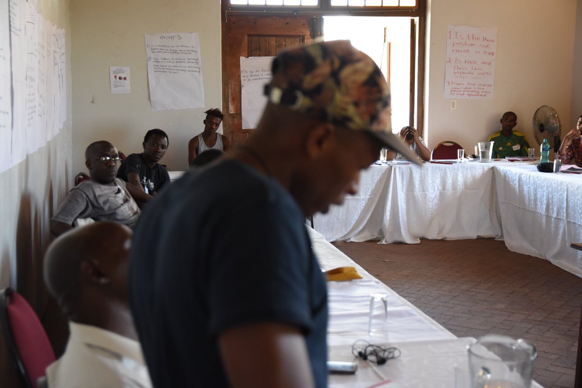 Tshisimani's tweet photo. The next session has begun, using Deborah Posel’s “Rethinking the Race-Class Debate in South African Historiography”, for a historical perspective of the #RaceVsClass discussion from which to contextualise the contemporary challenges. https://t.co/wjxNeB4pc1