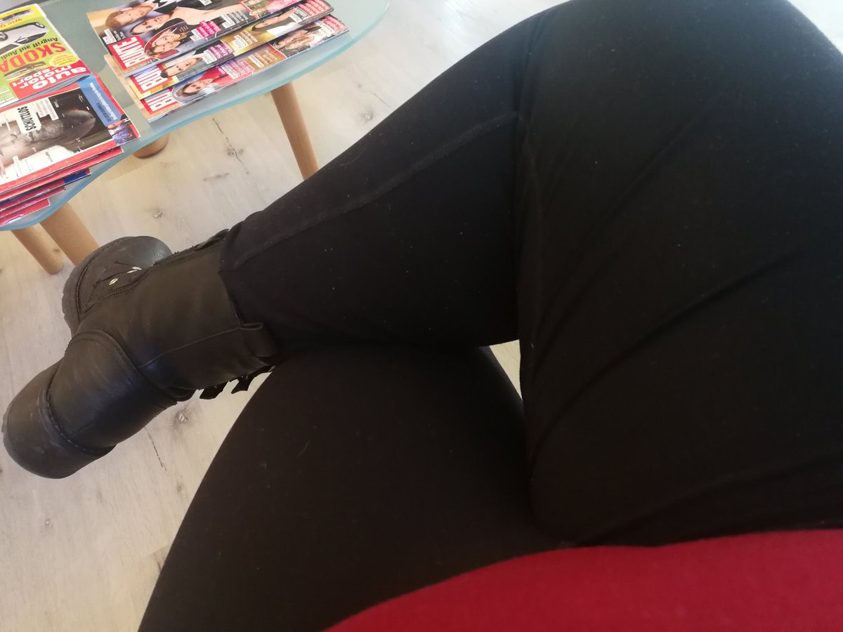 LadyMinu_'s tweet photo. Versüße mir die Zeit im wartezimmer mit #Tributen du fotze! So langweilig 🙄
#findom #finsub #paypig #cashpig #moneydom #zahlsau #zahlfotze #goddes #herrin #Geldherrin #brat #spoiled #cashcow #cashqueen https://t.co/YC0CR6ldmM