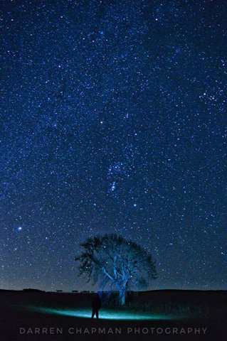 alnwickgazette's tweet photo. VIEW OF #NORTHUMBERLAND: Starry, starry night over #Howtel. Darren Chapman just couldn't resist getting out his camera. @NorthEastTweets @NEFollowers @VisitNland https://t.co/GpLPH0hLy8