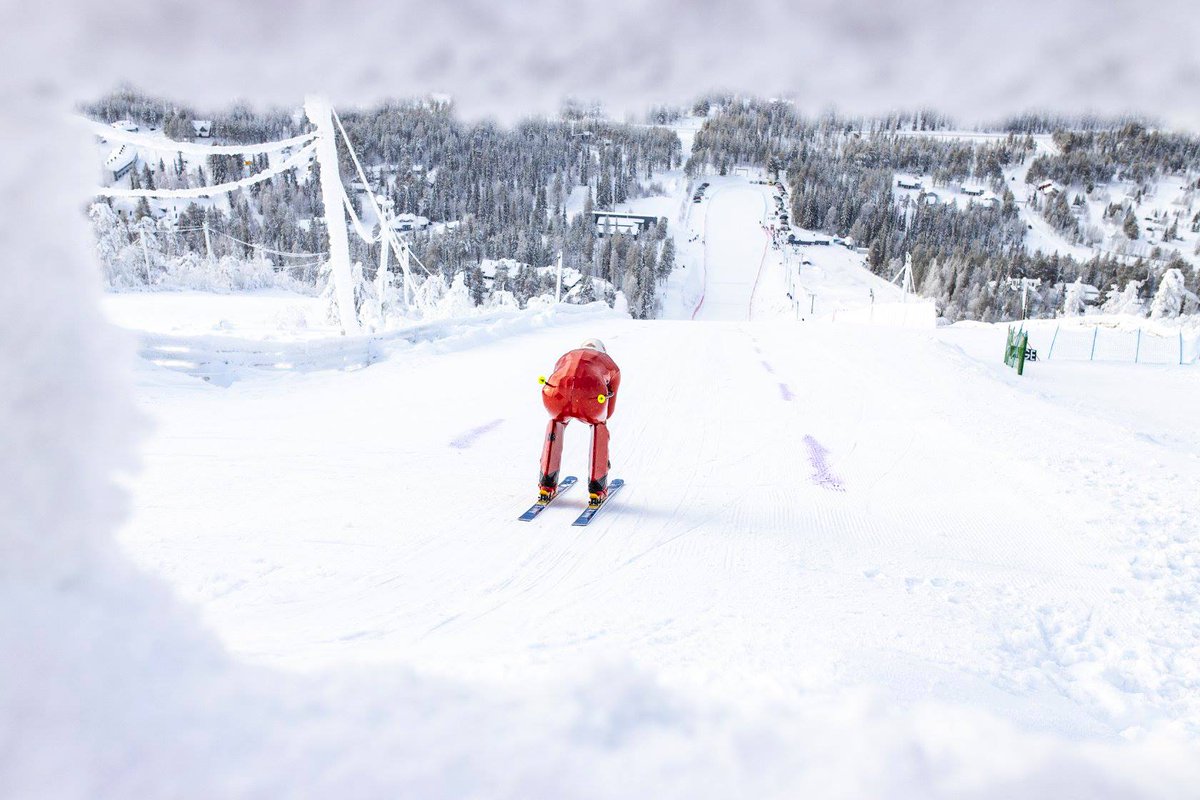 turi_ski's tweet photo. Comienza la Copa del Mundo de #esqui velocidad #WorldCup #speedski Doblete de #ManuelKrammer y #BrittaBacklund en Salla #laponia #Finlandia #Lapand #ski #RicardoAdarraga el mejor español #spainsnow ▶ https://t.co/nanyin9jr6 https://t.co/yQpr6PbsOr