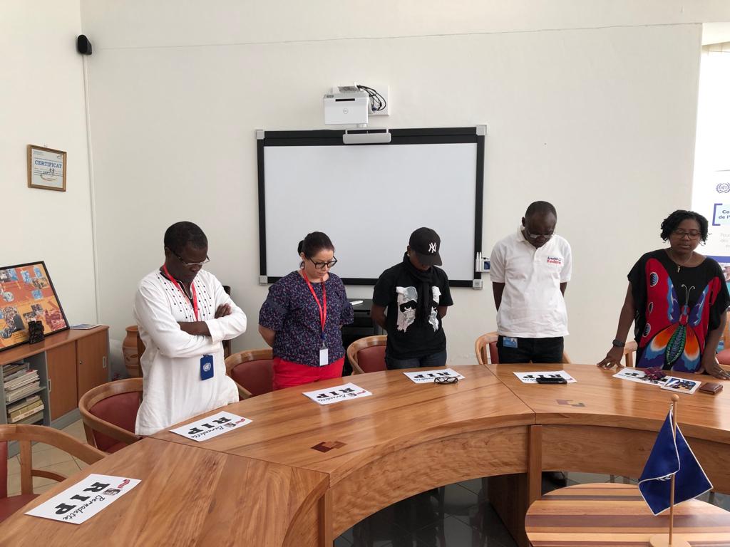 In love memory.
 Staffs of #ILO Yaoundé pay tribute to their colleague, Bernadette Mbazoa Mbazoa, died on Tuesday 12th, February 2019. 
  <a href="/ColonjuwonILO/">Cynthia Samuel-Olonjuwon</a> <a href="/ILOAfrica/">ILO Africa</a> <a href="/UN_Cameroon/">UN_Cameroon</a> @ILOUnionPres <a href="/ilo/">International Labour Organization</a> <a href="/ilo_hr/">ILO HR AFRICA</a>