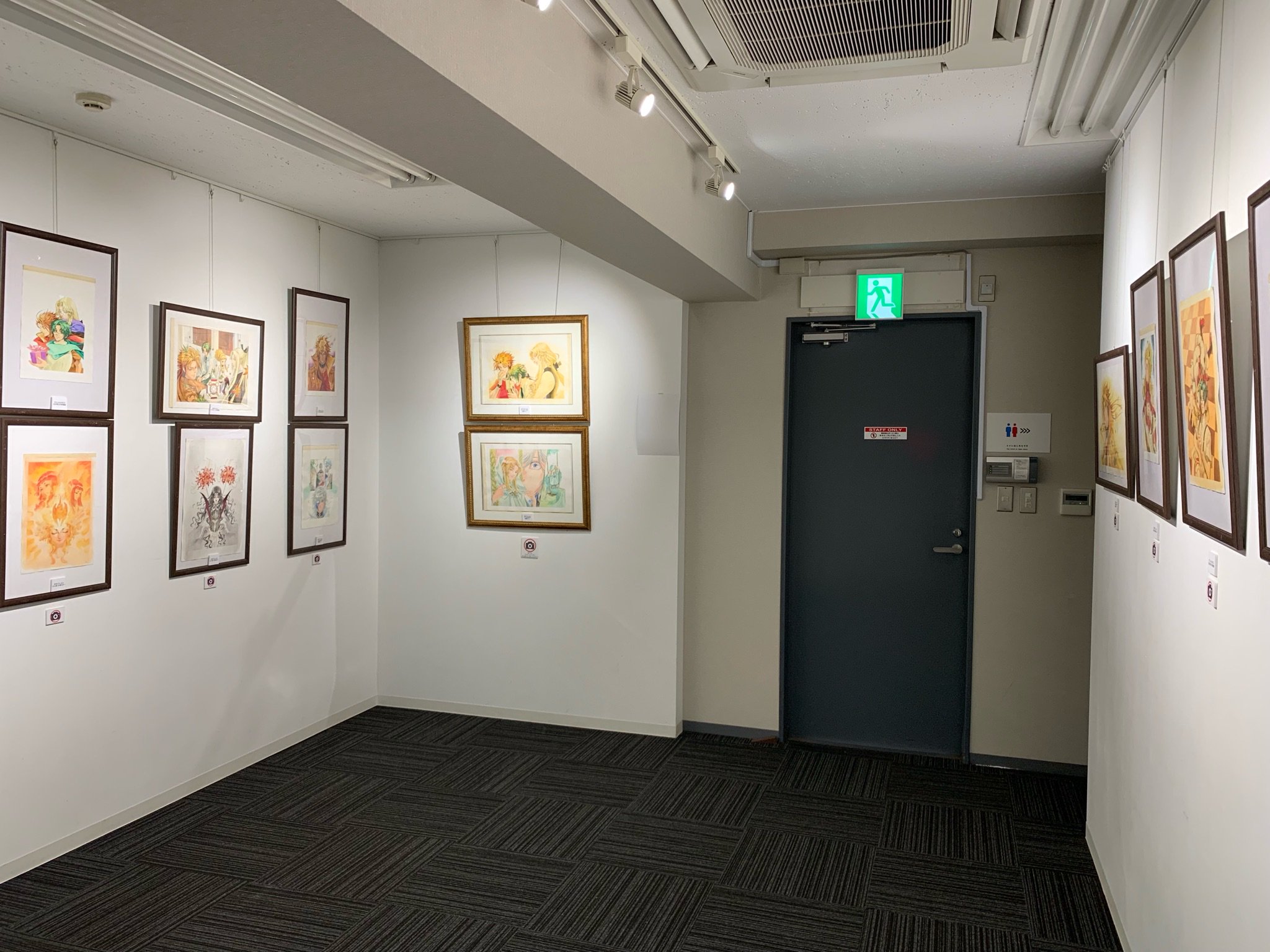 ブックマーク浅草橋 Auf Twitter タブロウ ゲート 画集発売記念展 会場の設営が終わりました いよいよ原画展は明日からです 圧巻のカラー原画をぜひご覧ください また受注商品を始めグッズや画集も販売いたしますのでそちらも要チェックです T Co