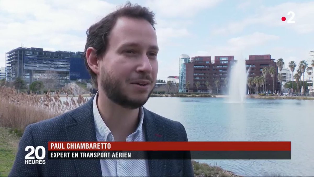 pchiambaretto's tweet photo. Passage éclair au JT de @France2tv hier soir pour parler de l’arrêt du programme de l’ @Airbus #A380 ! Quel dommage, c’est un si bel avion... @Montpellier_BS @Polytechnique @AvgeeksFR #MBSprof https://t.co/XrYLxKCmhy