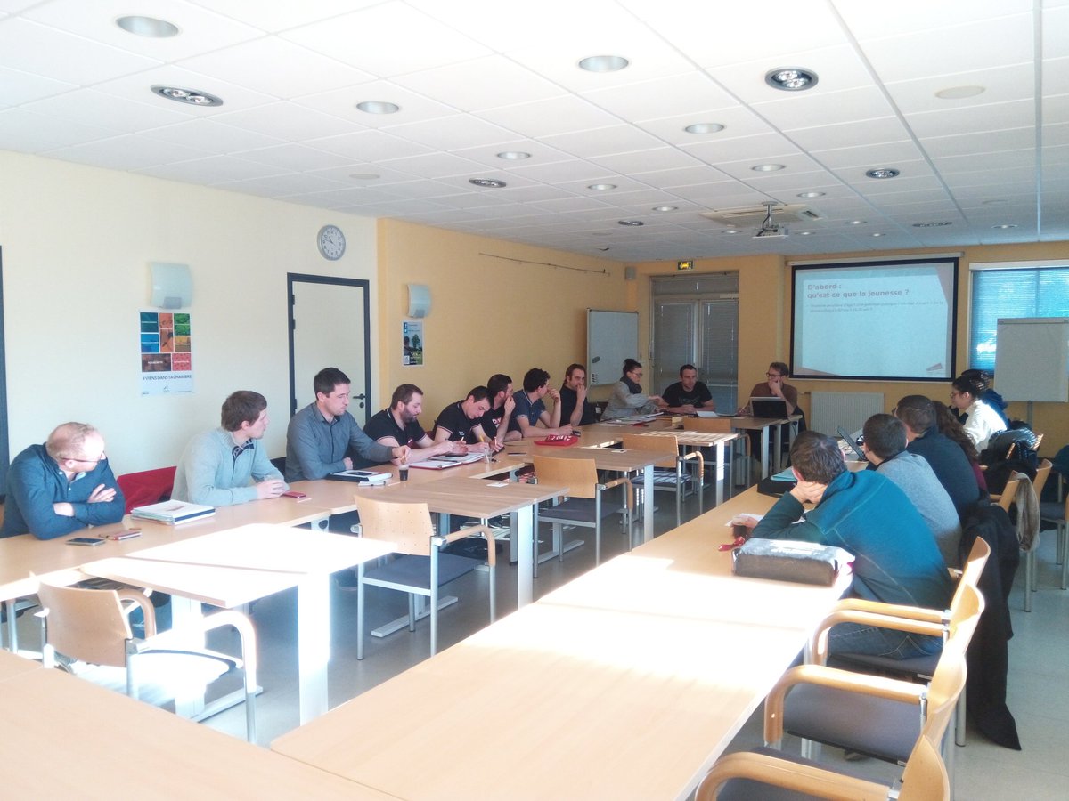 JA_Normandie's tweet photo. La tournée des rapporteurs @JeunesAgri s'arrête auj en Normandie - Alençon. Début des échanges autour du thème 2019 "Jeunesse et ruralité" https://t.co/CiufDTMN5G