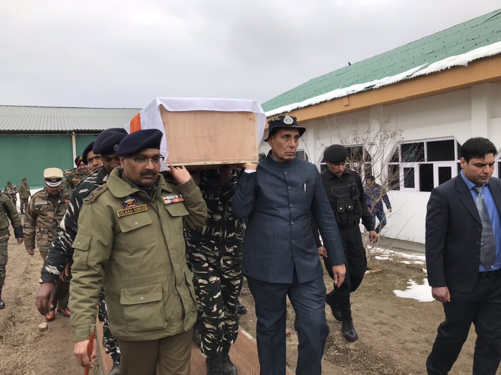 rajnathsingh's tweet photo. The nation will not forget the supreme sacrifice of our brave @crpfindia jawans. Paid my last respects to the martyrs of Pulwama in Srinagar today. Their sacrifice will not go in vain. https://t.co/uJKUoFmKev