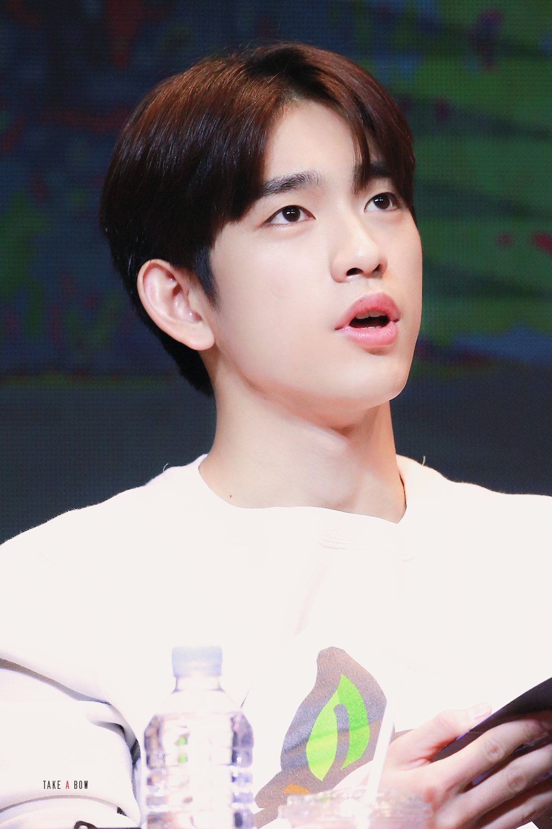 DzcHoHeUcAAklYm.jpg:orig