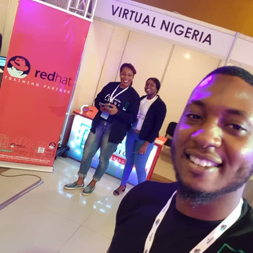 vnigeria_'s tweet photo. IT'S FRIDAY!
#flashbackfriday last week at #NerdsUnite2019 our team came representing!
#vnigeria #reppingredhat #redhatpartners #trainingpartners #redhatters #rhsca #linuxinnigeria #linuxinwestafrica #ctp #techevent #technology #africa #nigeria #certifiedlinuxadmin #techworld https://t.co/INroG2HbXc