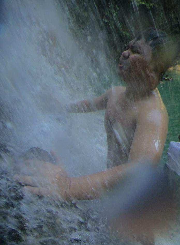 TREBORPEGENIA's tweet photo. Lets go CE!!!
#FUSION2019
#EnggWeek2019
#SipPurifiedWater
#CEatFUSION https://t.co/cSG7vNNXnq