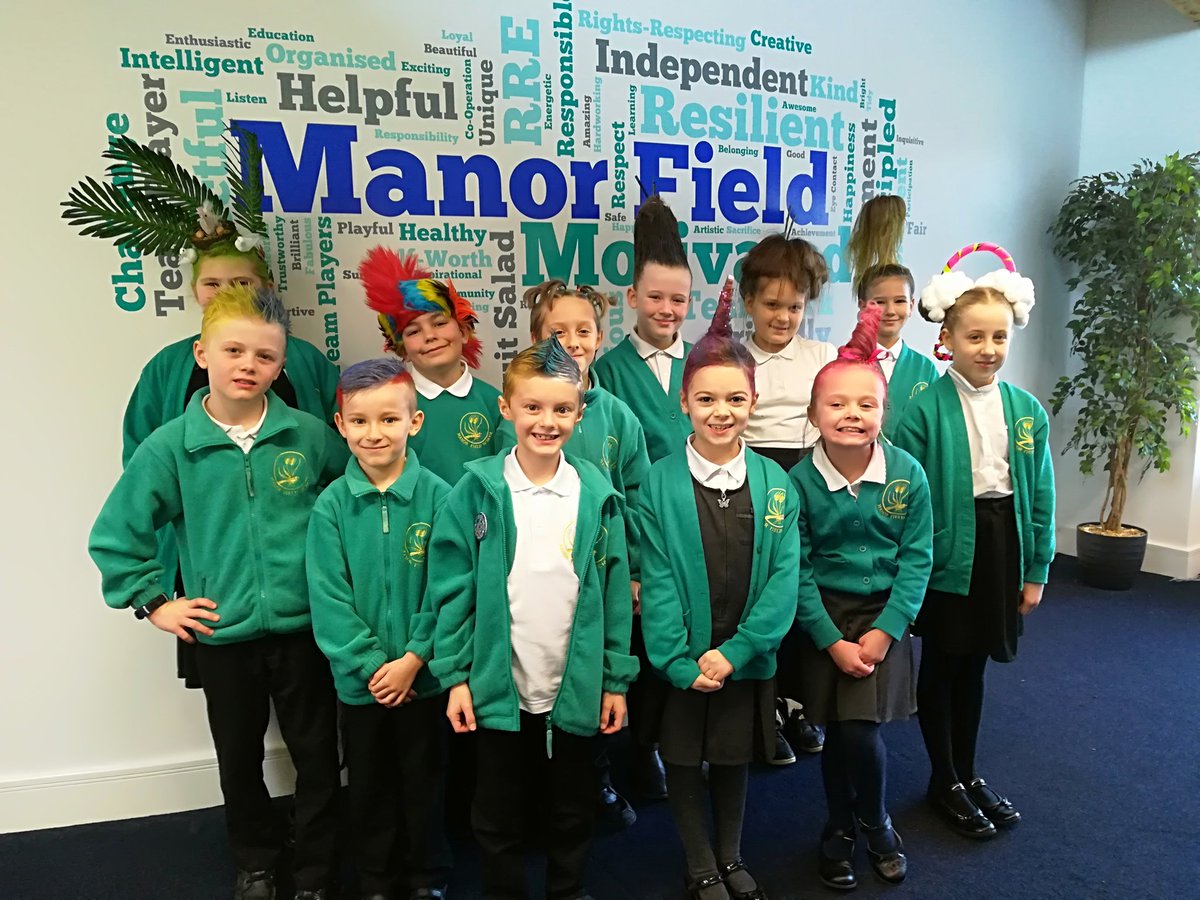 Flashy mohicans, skyscraper hair, rainbows and unicorns, what a great effort from Manor field Juniors for #MadHairDay <a href="/smhbasingstoke/">St. Michael's Hospice</a>. On to the next school for me!