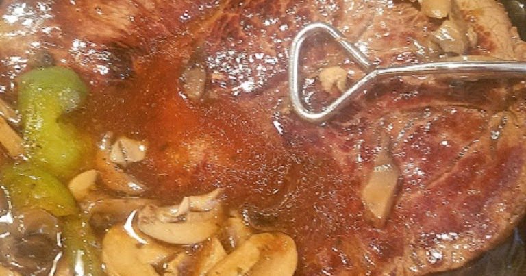 whatscookinit's tweet photo. Delicious sirloin steak with a Marsala wine sauce all in one pan!
Printable recipe https://t.co/MUsQgiPbSw
Pin for later https://t.co/ENONsAjWk7
#sirloinsteak #marsala #slowsimmer #wine #onepanmeal #whatscookinitalianstylecuisine https://t.co/BOMFDszC2X https://t.co/Su2gGJ7Fyb