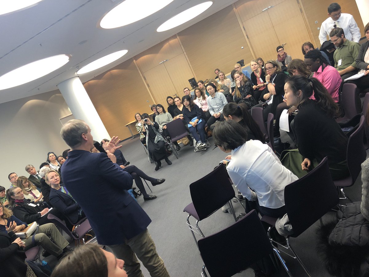 Biofach 2019 — Vache folle, grippe aviaire, lasagnes au cheval, Fipronil... La communication de crise est décortiquée en détails dans une conférence participative lors de laquelle nous pouvons tous intégrer le cercle central et intervenir. <a href="/BioFachVivaness/">BIOFACH VIVANESS</a>