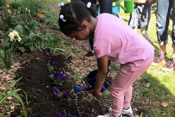 #kids Free Family Days TOMORROW   socialrugrats.com/event/Freef29a…